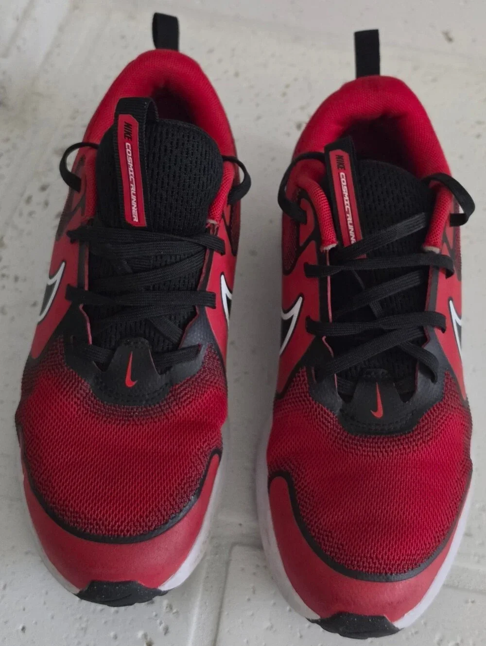 Nike kids red school athletic running shoes size 5